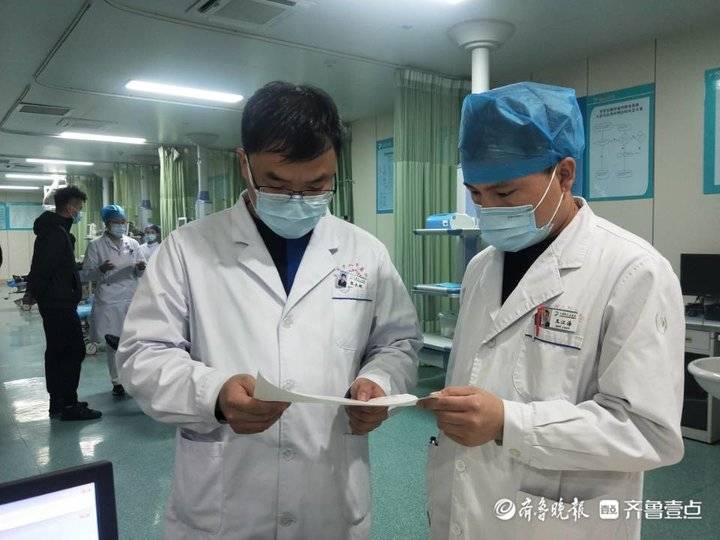 为生命护航,党员张永鹏19年来春节坚守急诊休闲区蓝鸢梦想 - Www.slyday.coM 为生命护航,党员张永鹏19年来春节坚守急诊休闲区蓝鸢梦想 - Www.slyday.coM