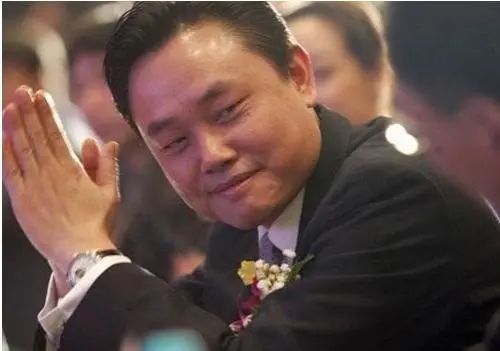 黄光裕出狱后首次公开霸气演讲:一年半恢复公司江湖地位(全文)