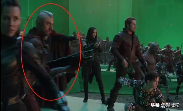 雷神4首曝片场照