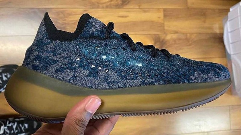 Yeezy 380「黑生胶2.0」下月发售!满天星+ 生胶外底!但是...