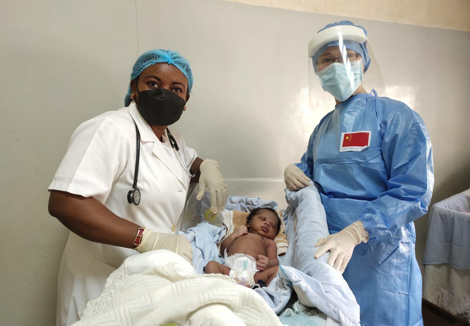 艾滋病手术怎么做 aaa4-kkmphps7522935.png