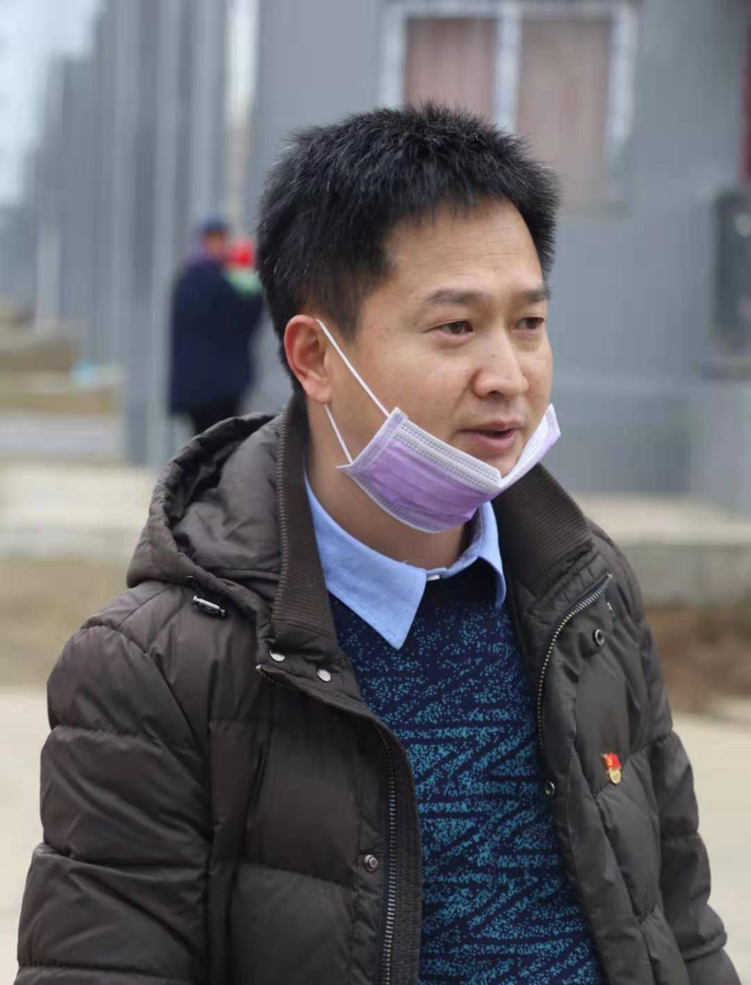 全国脱贫攻坚先进个人王彦军的心愿:为了15000余位村民下山搬新家|了不起的我们休闲区蓝鸢梦想 - Www.slyday.coM 全国脱贫攻坚先进个人王彦军的心愿:为了15000余位村民下山搬新家|了不起的我们休闲区蓝鸢梦想 - Www.slyday.coM