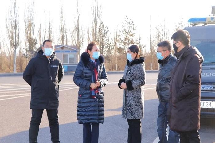 奇飞云调研海勃湾区春节期间安全生产,疫情防控及市场供应情况