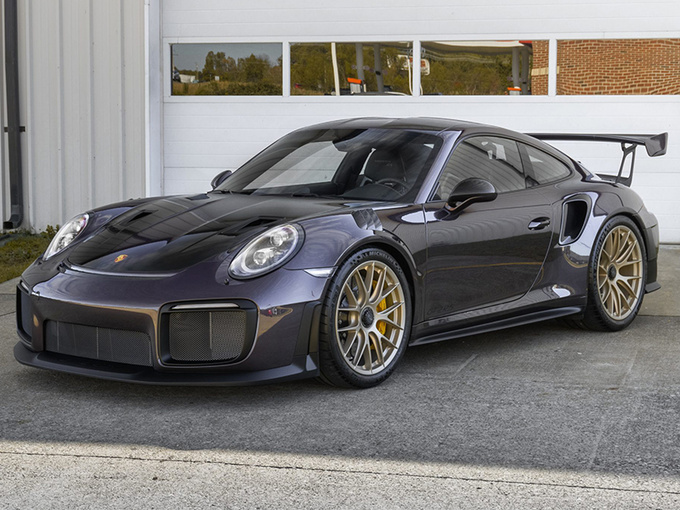 保时捷911 gt2,保时捷911历代车型 保时捷911 gt2 rs实拍!搭3.8l引擎 专属紫色车漆,零百