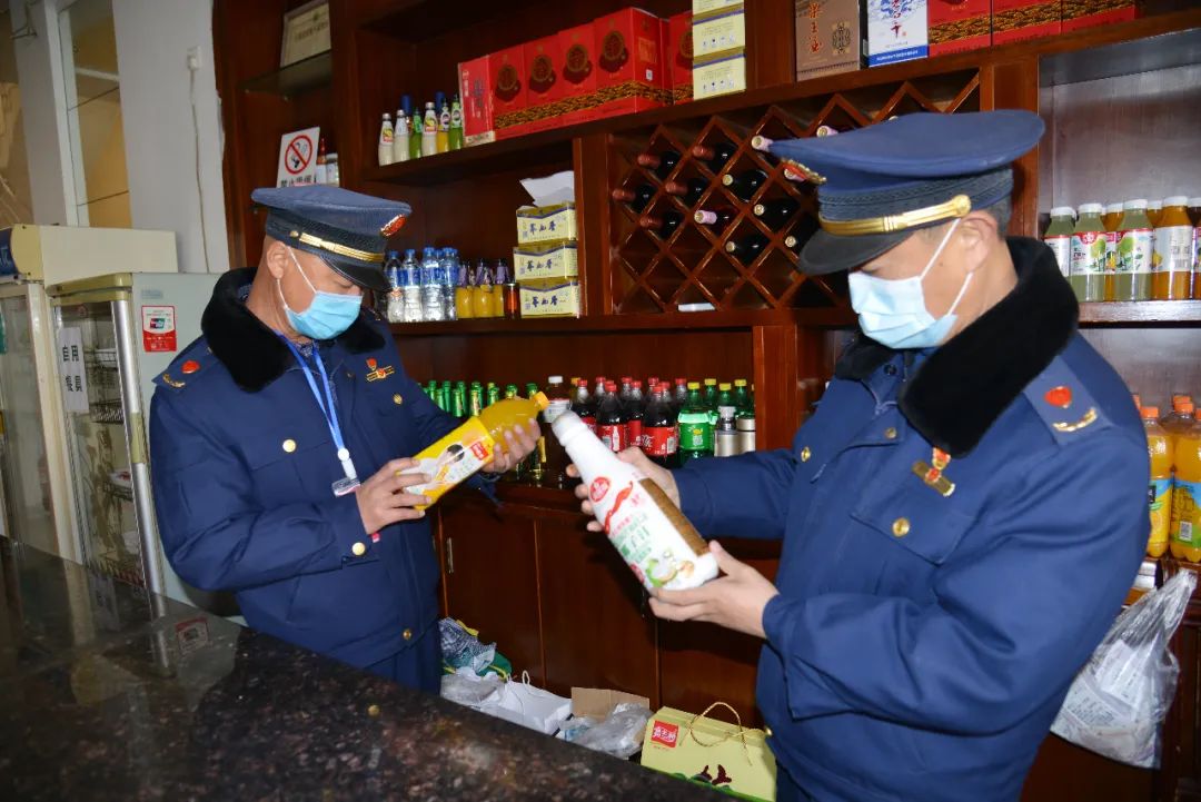 杨峥 摄