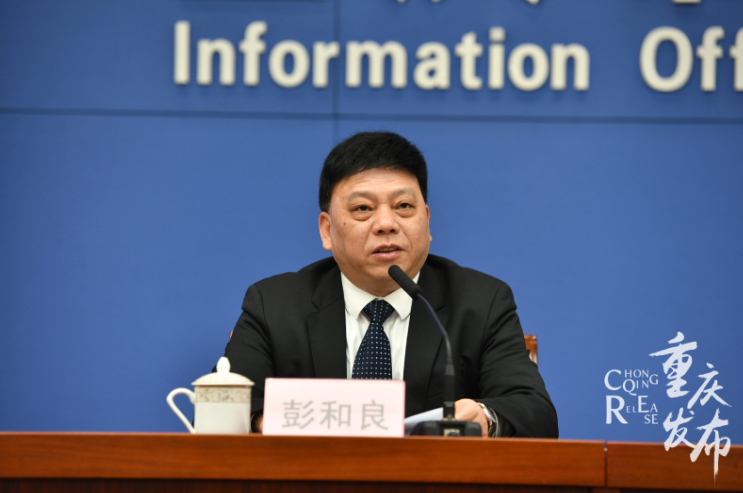 彭和良回覆记者提问邹乐摄