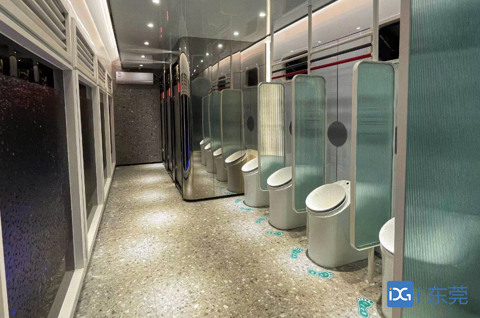 无水冲刷,还可移动!“黑科技”公厕现身元美公园休闲区蓝鸢梦想 - Www.slyday.coM 无水冲刷,还可移动!“黑科技”公厕现身元美公园休闲区蓝鸢梦想 - Www.slyday.coM