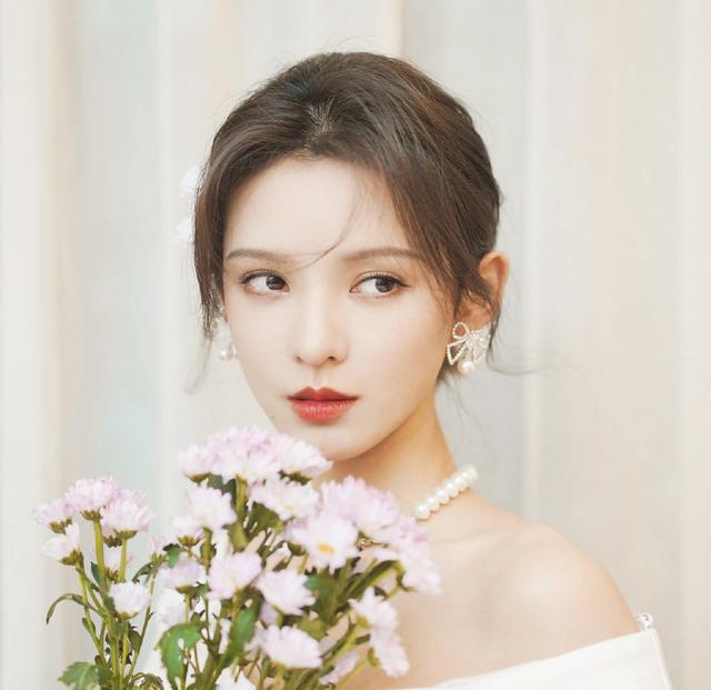 《南风知我意》即将开播,成毅演起了现代剧,现代剧照更帅气休闲区蓝鸢梦想 - Www.slyday.coM 《南风知我意》即将开播,成毅演起了现代剧,现代剧照更帅气休闲区蓝鸢梦想 - Www.slyday.coM