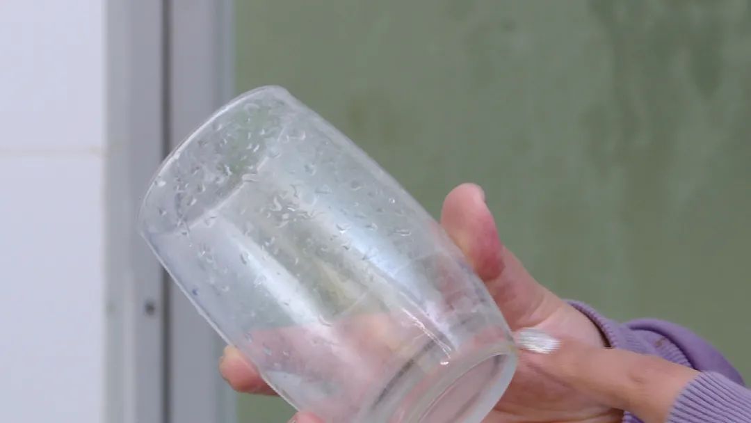 玻璃杯怎么洗都雾蒙蒙的,恢复透亮的法宝竟然是它?