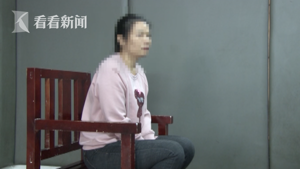 6岁男孩遭小车碾压,司机帮其穿鞋子后逃逸,还有更气人的……休闲区蓝鸢梦想 - Www.slyday.coM 6岁男孩遭小车碾压,司机帮其穿鞋子后逃逸,还有更气人的……休闲区蓝鸢梦想 - Www.slyday.coM