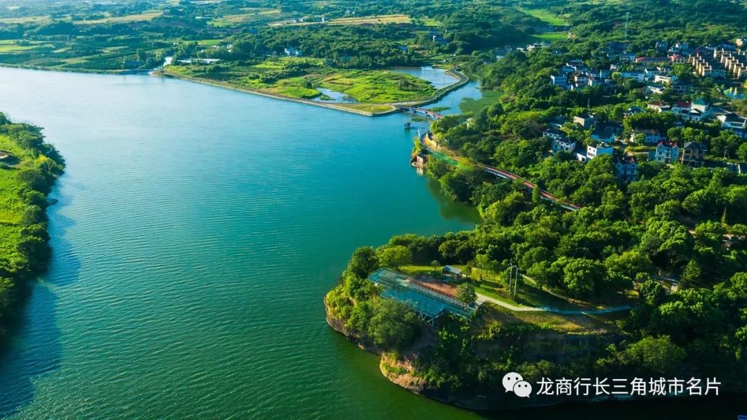 衢州大学城做服务的电话