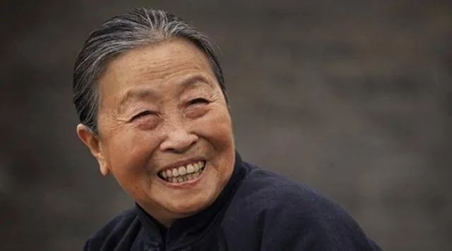 75岁老戏骨张少华去世,被病痛折磨了10年,贾玲杨志刚等20多位明星发文悼念休闲区蓝鸢梦想 - Www.slyday.coM 75岁老戏骨张少华去世,被病痛折磨了10年,贾玲杨志刚等20多位明星发文悼念休闲区蓝鸢梦想 - Www.slyday.coM