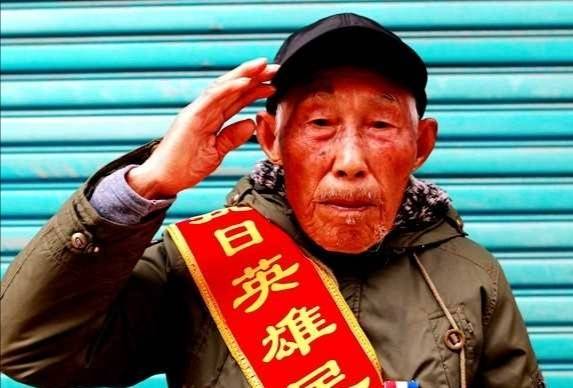 四川南充5名抗战老兵行走川渝鄂祭奠抗日英烈 年龄最小92岁最大101岁休闲区蓝鸢梦想 - Www.slyday.coM 四川南充5名抗战老兵行走川渝鄂祭奠抗日英烈 年龄最小92岁最大101岁休闲区蓝鸢梦想 - Www.slyday.coM