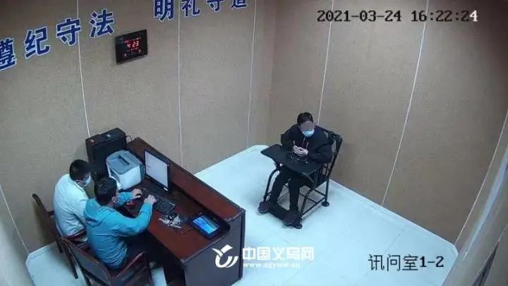 趁店主不在,义乌一男子盗打1000元彩票:没有付钱,以为查不到休闲区蓝鸢梦想 - Www.slyday.coM 趁店主不在,义乌一男子盗打1000元彩票:没有付钱,以为查不到休闲区蓝鸢梦想 - Www.slyday.coM