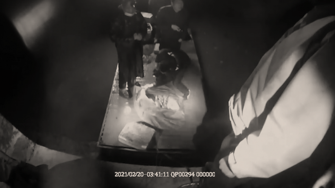 百万粉丝大V为搏眼球,禁渔期竟直播非法捕鱼休闲区蓝鸢梦想 - Www.slyday.coM 百万粉丝大V为搏眼球,禁渔期竟直播非法捕鱼休闲区蓝鸢梦想 - Www.slyday.coM