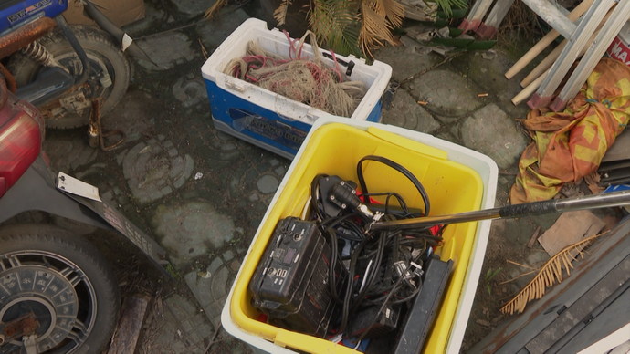 百万粉丝大V为搏眼球,禁渔期竟直播非法捕鱼休闲区蓝鸢梦想 - Www.slyday.coM 百万粉丝大V为搏眼球,禁渔期竟直播非法捕鱼休闲区蓝鸢梦想 - Www.slyday.coM