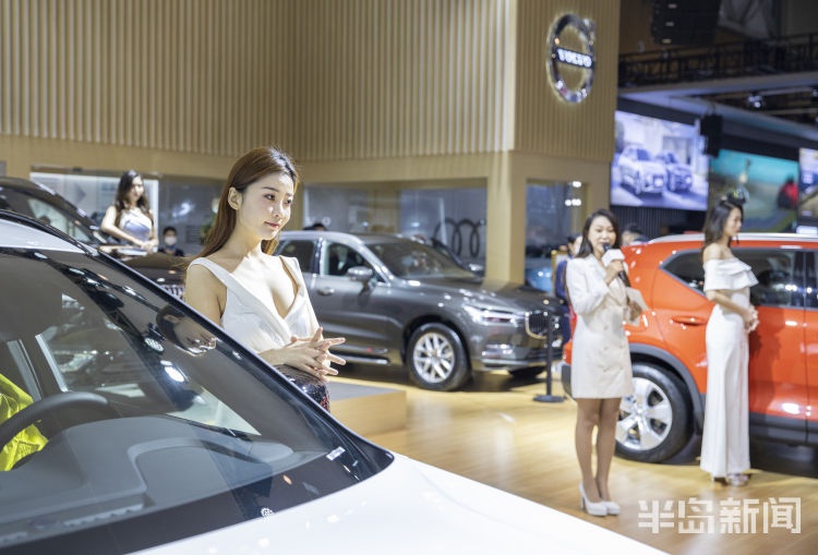 青岛春季国际车展火爆开展 60余个品牌500余款主流车型齐亮相