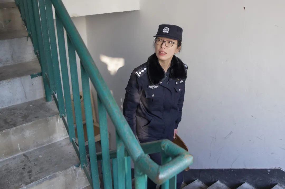 “我还记得你”!辖区一阿尔兹海默症患者始终记挂她,这位社区民警如此度过妇女节休闲区蓝鸢梦想 - Www.slyday.coM “我还记得你”!辖区一阿尔兹海默症患者始终记挂她,这位社区民警如此度过妇女节休闲区蓝鸢梦想 - Www.slyday.coM