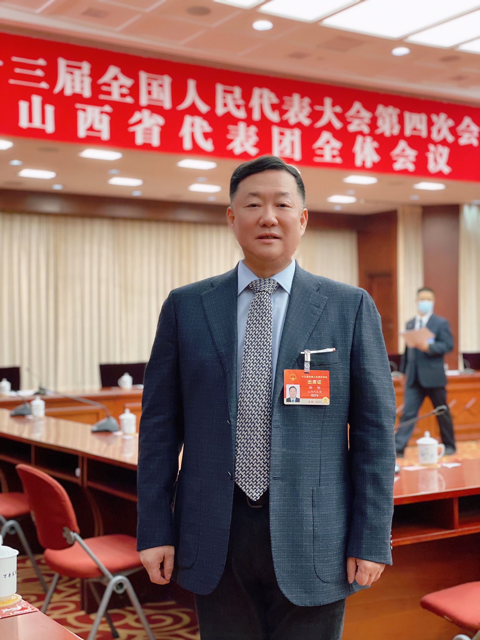 天下人大代表、蓝顿旭美食物有限公司董事长、山西省工商联副主席郝旭(资料图)