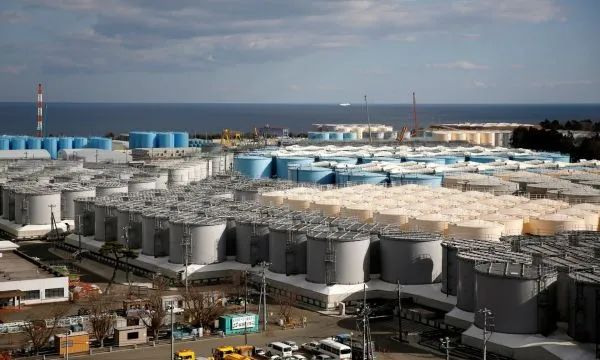 福岛核电站有大量容纳核废水的储存罐 资料图