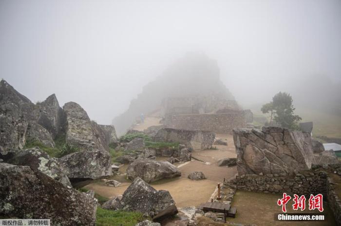 当地时间2020年11月2日，秘鲁库斯科，知名遗址马丘比丘迎来重启第二天。