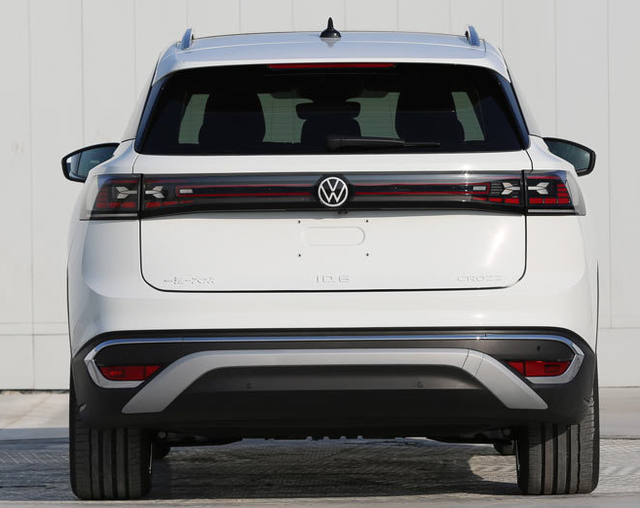 一汽大众首款纯电动suv,一汽大众油电混合suv 已经成为风口,一汽-大众也在加速布局,此前上市的首款纯电动车型id