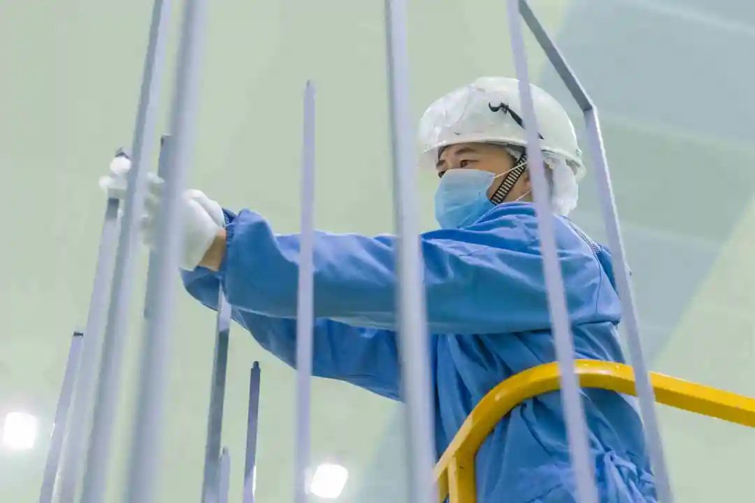 新疆大全新能源股份有限公司员工