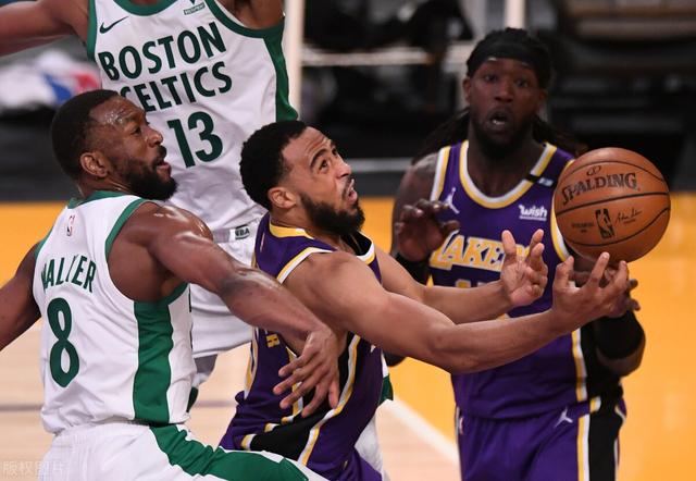 布朗40分!湖人无缘27分大逆转,小加状态好,庄神缺席他体现价值休闲区蓝鸢梦想 - Www.slyday.coM 布朗40分!湖人无缘27分大逆转,小加状态好,庄神缺席他体现价值休闲区蓝鸢梦想 - Www.slyday.coM