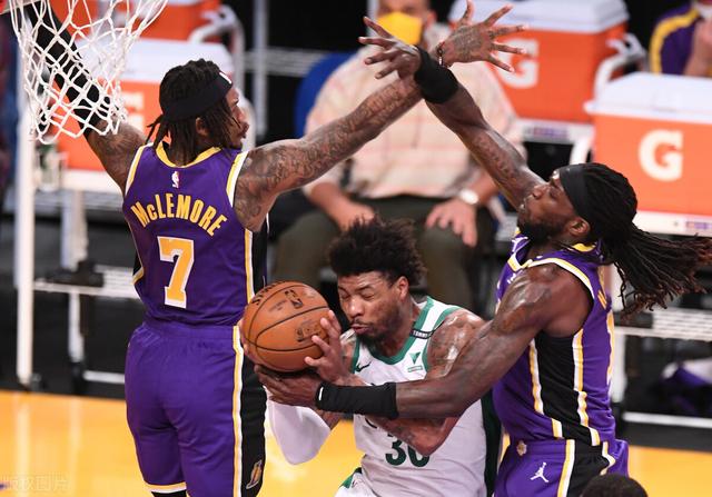 布朗40分!湖人无缘27分大逆转,小加状态好,庄神缺席他体现价值休闲区蓝鸢梦想 - Www.slyday.coM 布朗40分!湖人无缘27分大逆转,小加状态好,庄神缺席他体现价值休闲区蓝鸢梦想 - Www.slyday.coM