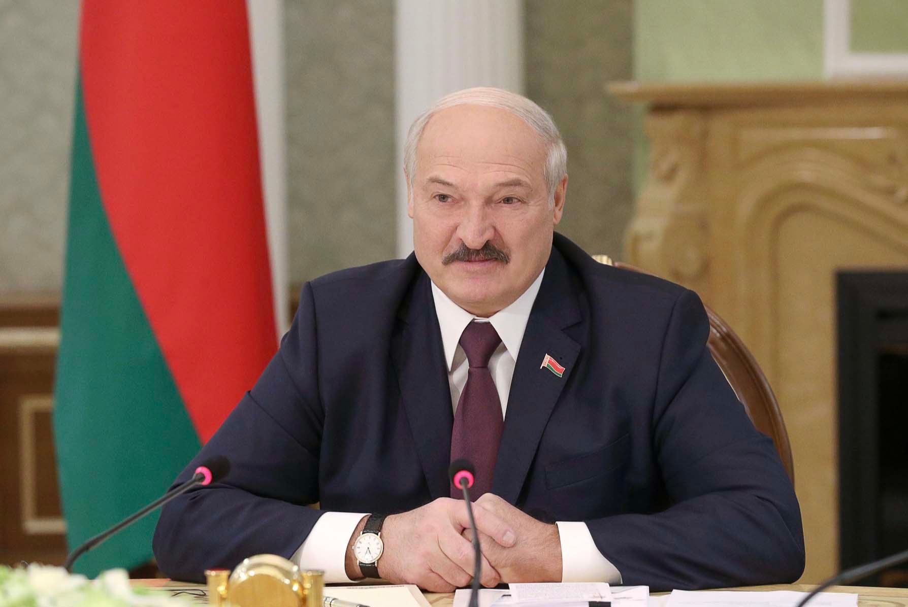 白俄罗斯总统:针对西方的反制裁措施不涉及过境国际运输