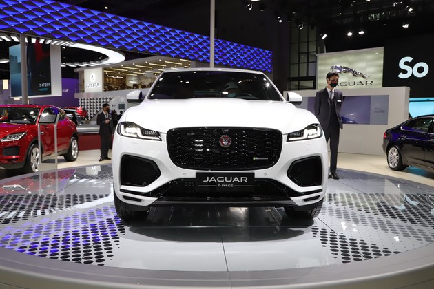 捷豹fpace2021新款,捷豹f—pace2021新款 实拍新款捷豹f-pace 更运动化的细节升级