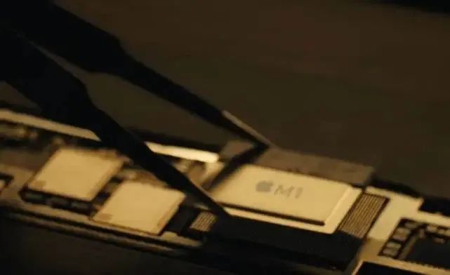 苹果发布新品!紫色iPhone来了,iMac绿了...最大亮点竟是这个“只卖229元”的小配件?休闲区蓝鸢梦想 - Www.slyday.coM 苹果发布新品!紫色iPhone来了,iMac绿了...最大亮点竟是这个“只卖229元”的小配件?休闲区蓝鸢梦想 - Www.slyday.coM