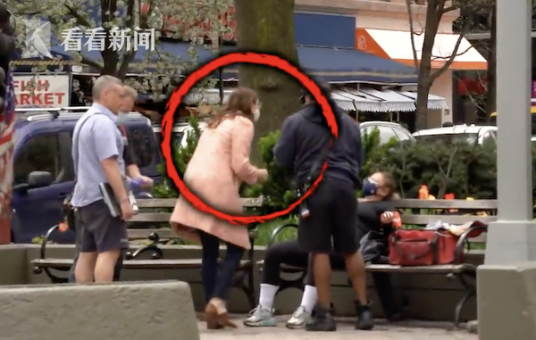 纽约护士街头帮女子助产 回过头发现是“惊喜求婚”?休闲区蓝鸢梦想 - Www.slyday.coM 纽约护士街头帮女子助产 回过头发现是“惊喜求婚”?休闲区蓝鸢梦想 - Www.slyday.coM