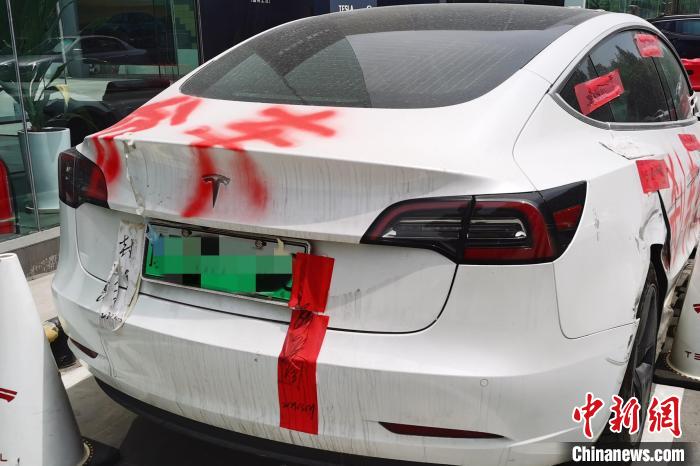 上海车展维权女车主家属：只有提供完整数据才是鉴定的基础