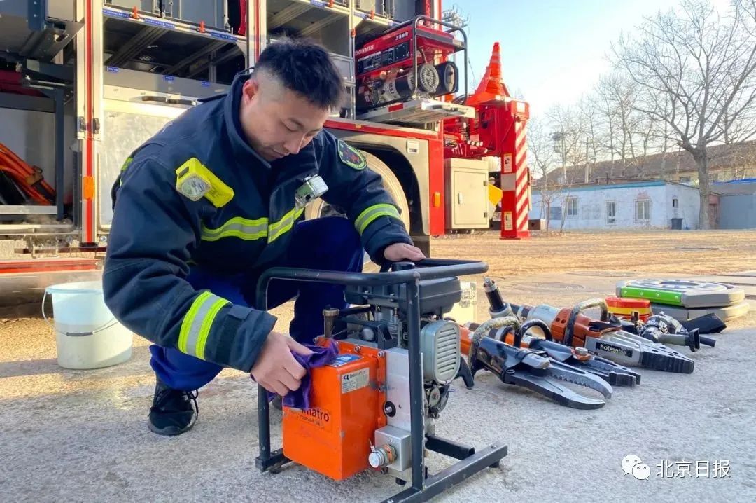 请记住这两张年轻帅气的脸!休闲区蓝鸢梦想 - Www.slyday.coM 请记住这两张年轻帅气的脸!休闲区蓝鸢梦想 - Www.slyday.coM