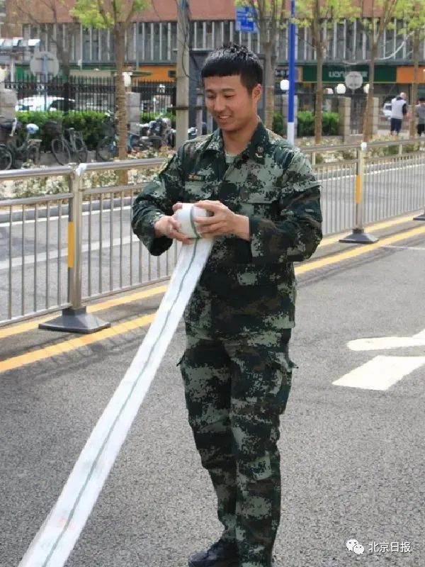 请记住这两张年轻帅气的脸!休闲区蓝鸢梦想 - Www.slyday.coM 请记住这两张年轻帅气的脸!休闲区蓝鸢梦想 - Www.slyday.coM