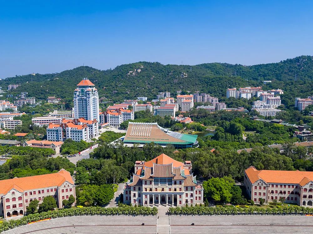 厦大物理系送钻戒 莫桑石钻戒是什么来头