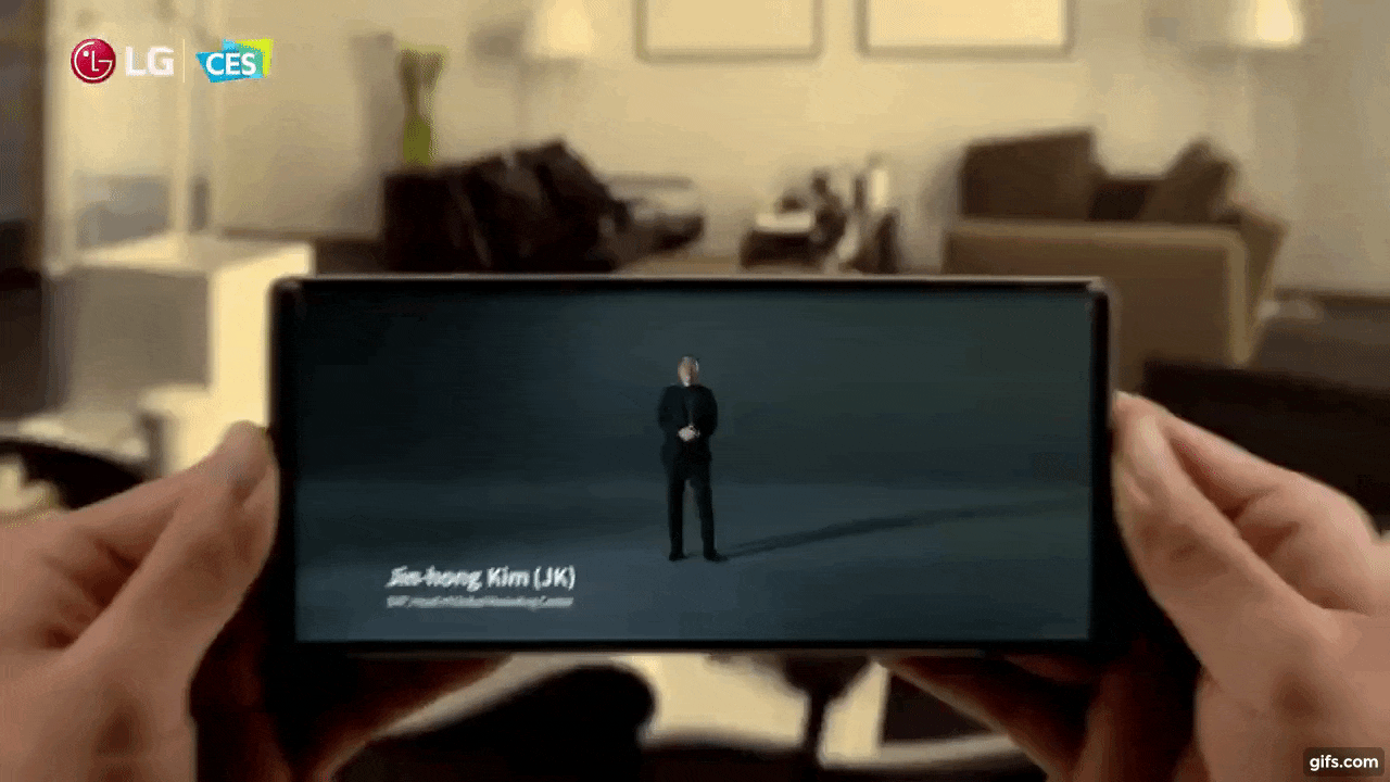 又比如前段时间发布的lg wing,这款手机是除了折叠屏之外,又一款极具