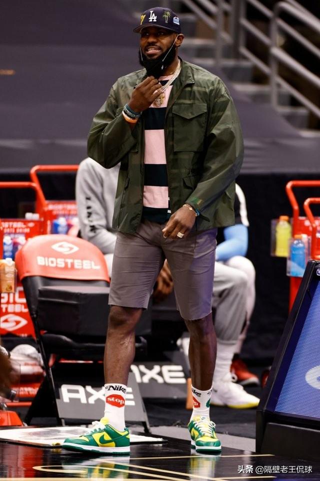 团队制胜!湖人止住颓势,7人上双无惧猛龙,詹姆斯露出久违笑容休闲区蓝鸢梦想 - Www.slyday.coM 团队制胜!湖人止住颓势,7人上双无惧猛龙,詹姆斯露出久违笑容休闲区蓝鸢梦想 - Www.slyday.coM