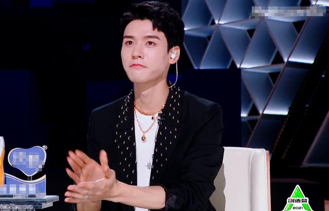 《创4》三公未播先火,赞多公主抱晓彤,米卡壁咚鞠婧祎画面绝了休闲区蓝鸢梦想 - Www.slyday.coM 《创4》三公未播先火,赞多公主抱晓彤,米卡壁咚鞠婧祎画面绝了休闲区蓝鸢梦想 - Www.slyday.coM