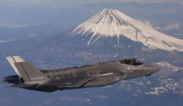 　　资料图：F-35B战机