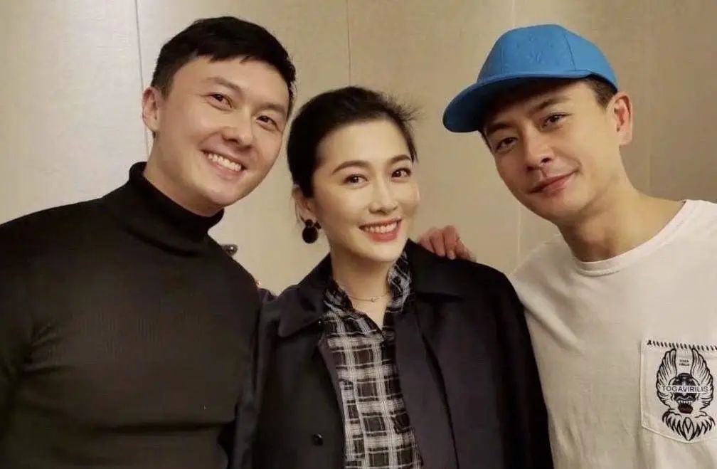 恭喜!41岁TVB前当家花旦迎来人生第一个母亲节,儿子将满一岁开始长牙休闲区蓝鸢梦想 - Www.slyday.coM 恭喜!41岁TVB前当家花旦迎来人生第一个母亲节,儿子将满一岁开始长牙休闲区蓝鸢梦想 - Www.slyday.coM