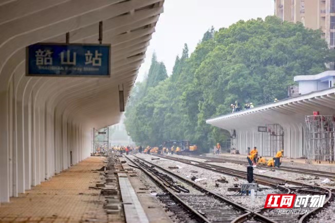 组图韶山火车站修复已完成90停运3年多即将再迎客
