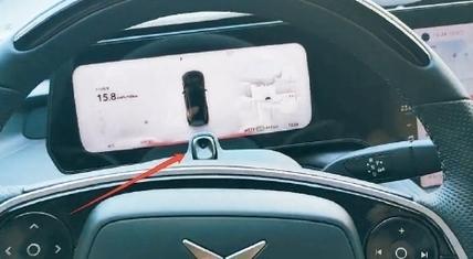 自动驾驶却不敢“放手”？司机：比正常开车还累