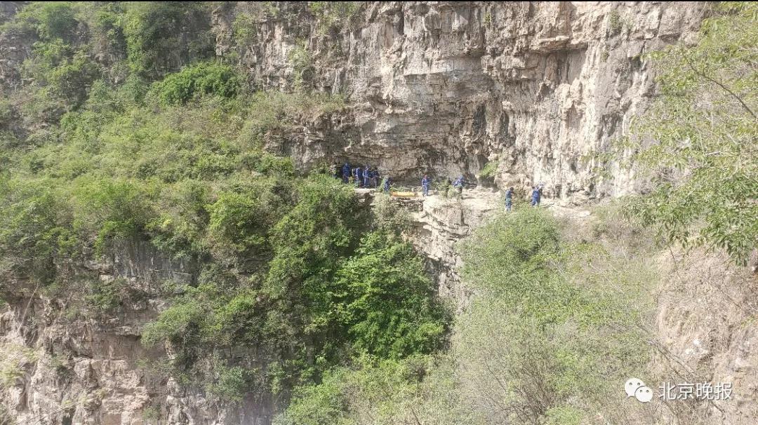 18小时救18人后救援队断水,驴友却烧水泡茶…休闲区蓝鸢梦想 - Www.slyday.coM 18小时救18人后救援队断水,驴友却烧水泡茶…休闲区蓝鸢梦想 - Www.slyday.coM