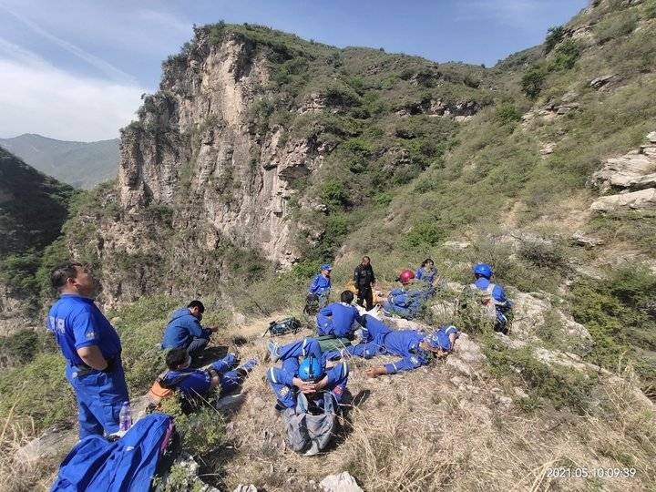救援队断水驴友泡茶?蓝天救援队回应:理性看待个案休闲区蓝鸢梦想 - Www.slyday.coM 救援队断水驴友泡茶?蓝天救援队回应:理性看待个案休闲区蓝鸢梦想 - Www.slyday.coM