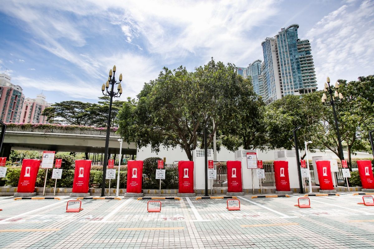 15分钟可充250公里 特斯拉国产V3充电站首站落成