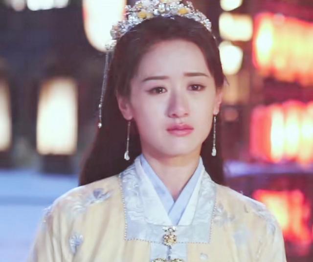 袁冰妍又一部古装剧杀青看到女二号的人选真为她感到担心