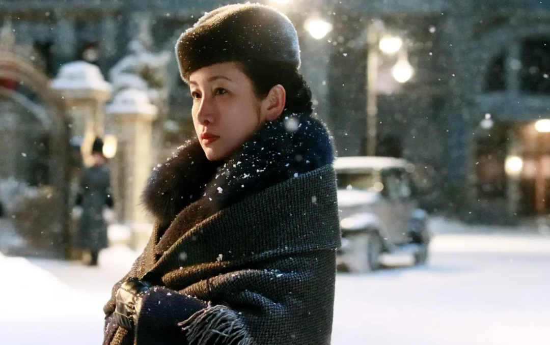 《悬崖之上》:合格的谍战片,不太合格的张艺谋作品?休闲区蓝鸢梦想 - Www.slyday.coM 《悬崖之上》:合格的谍战片,不太合格的张艺谋作品?休闲区蓝鸢梦想 - Www.slyday.coM