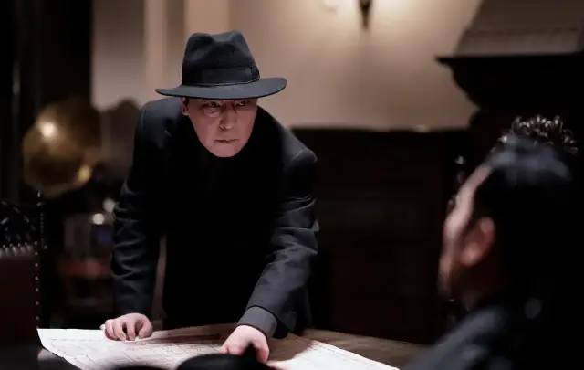 《悬崖之上》,《风声》之后最好的谍战片?休闲区蓝鸢梦想 - Www.slyday.coM 《悬崖之上》,《风声》之后最好的谍战片?休闲区蓝鸢梦想 - Www.slyday.coM